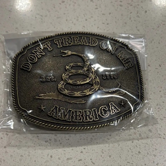 New don't tread on me snake belt buckle - Picture 6 of 8